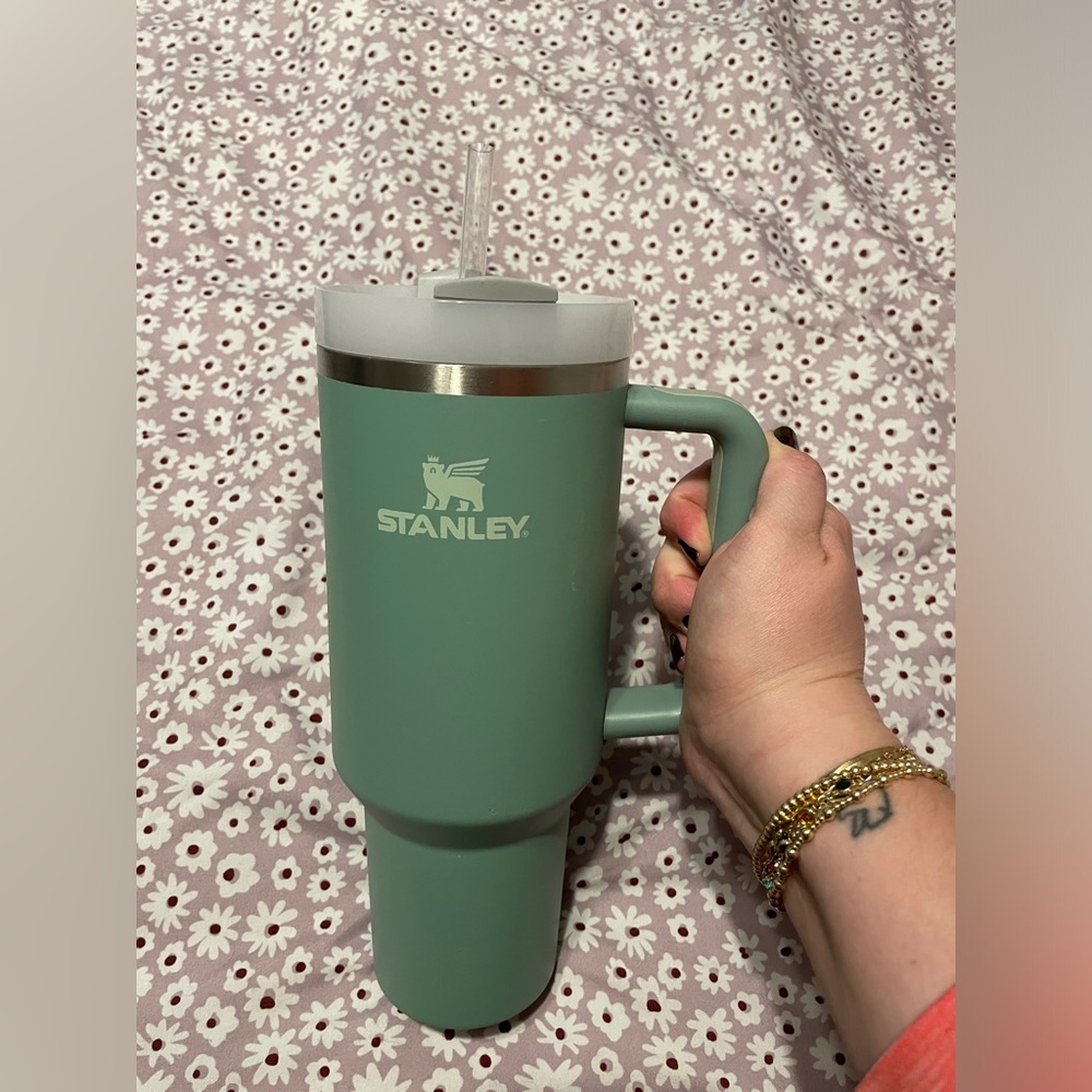 USED Green 40oz Stanley Cup